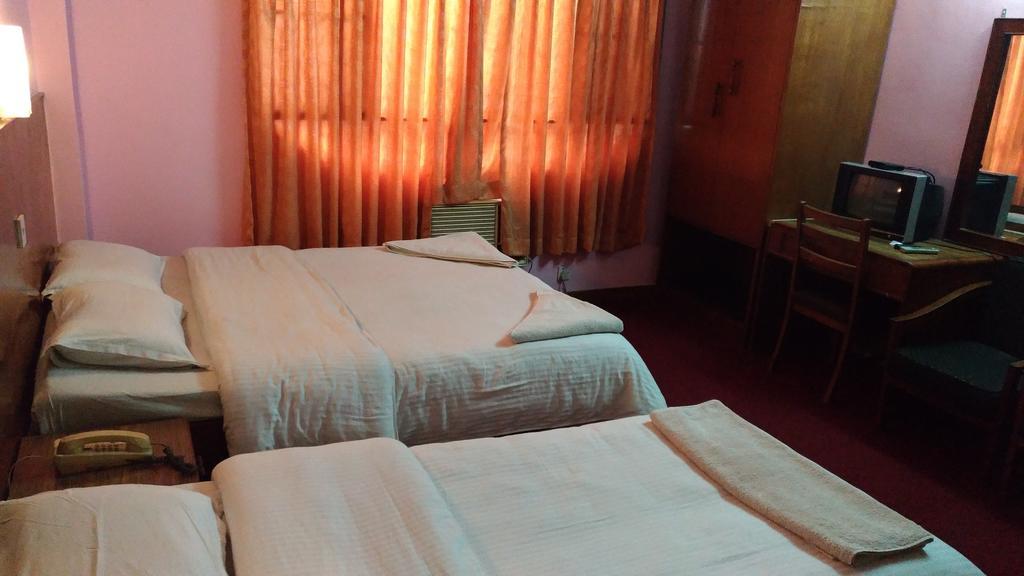 Tasi Dhargey Inn Katmandu Kültér fotó
