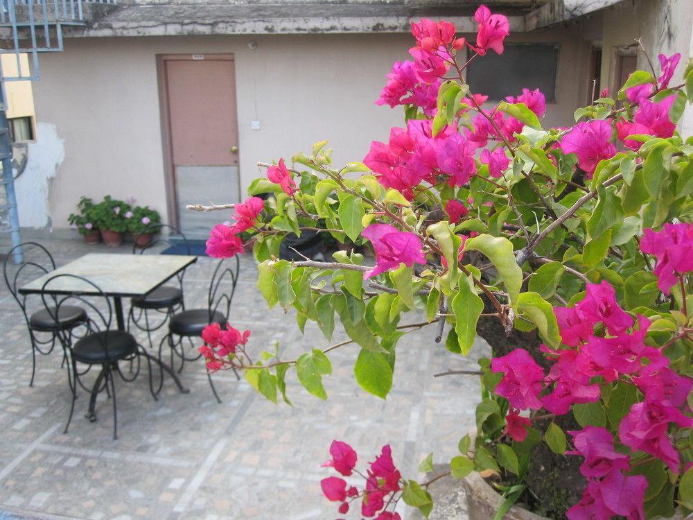 Tasi Dhargey Inn Katmandu Kültér fotó